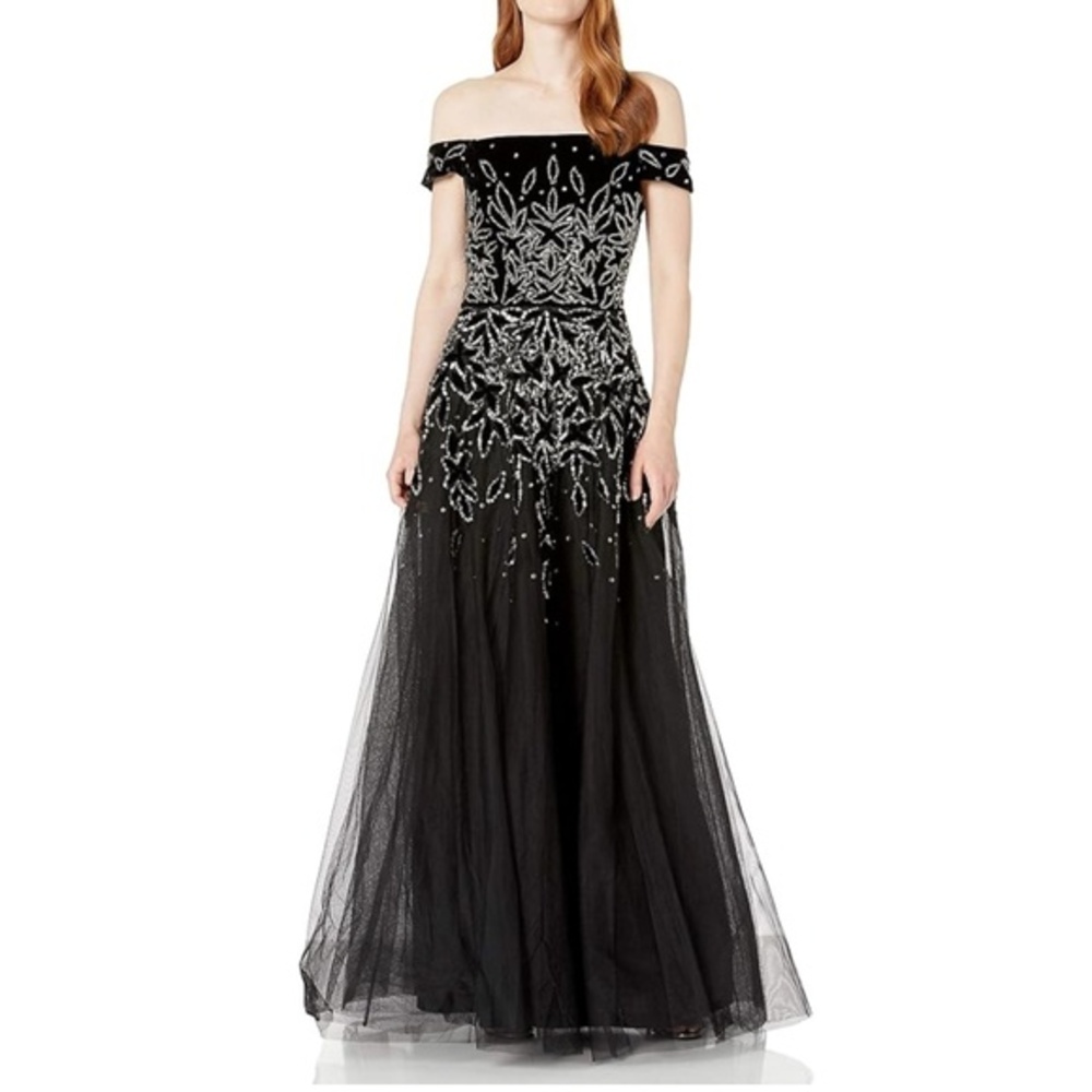 Adrianna Papell - Bead Velvet‎ Gown